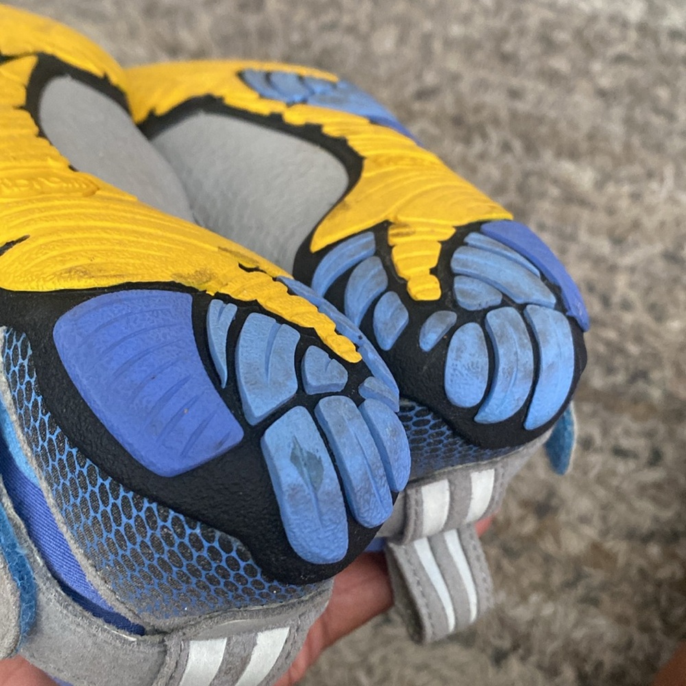 Vibram FiveFingers Blue and Yellow Minimalist Toe Sneakers - Picture 11 of 12
